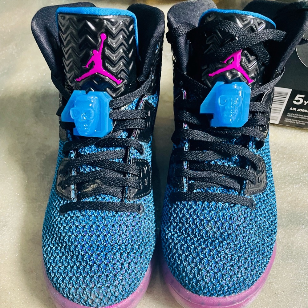 Air Jordan Spike Forty BG - Practically Brand NEW
